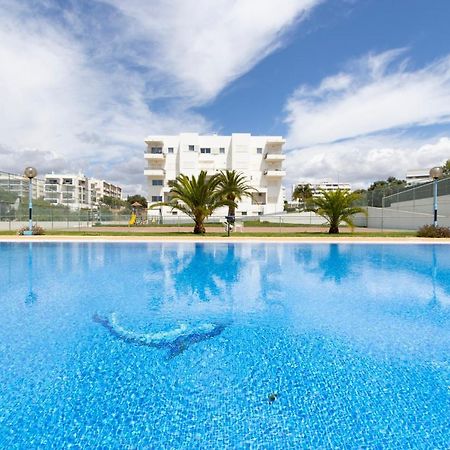 Spaceful Apartment In Albufeira Dış mekan fotoğraf