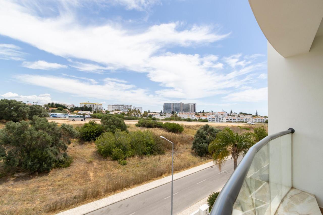 Spaceful Apartment In Albufeira Dış mekan fotoğraf